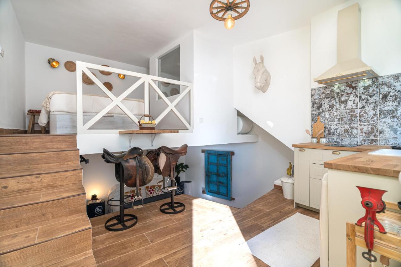 Casa Estabulo- Cozy Rustic Farmhouse Estômbar المظهر الخارجي الصورة